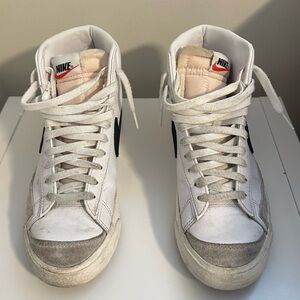 Blazer Mid '77 Vintage 'White Black'